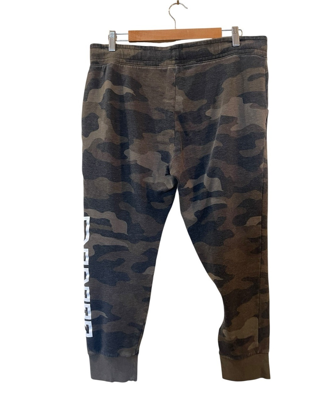 Victoria's Secret Pink Women’s Camo Jogger Pants Green White Logo Size: Large - Picture 2 of 4